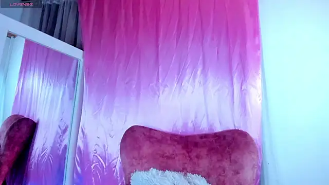 Snapshot of _jade_white_ chatting on 01.29.25 jade white online show from 01.29.25