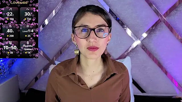  jade white  online show from 01.09.26