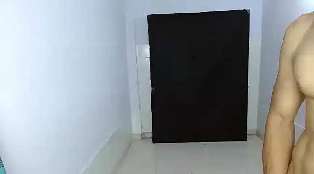 Snapshot of latino_hotxxx chatting on 12.14.24 latino hotxxx online show from 12.14.24