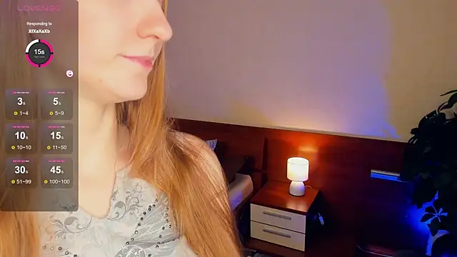 EsmaCarll online show from 12.06.24