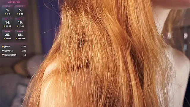 EsmaCarll online show from 01.13.25