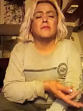 HoneyBdaQueen online show from 09.28.25