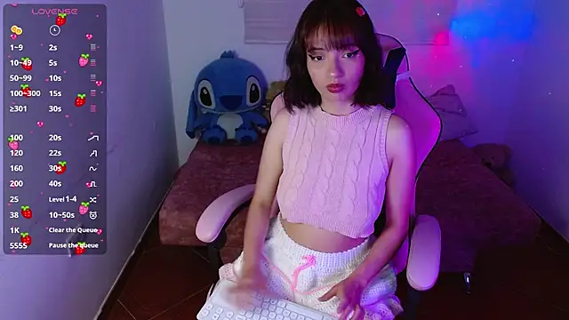 evie cloud online show from 02.14.25