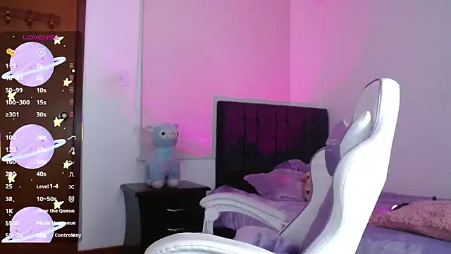 evie cloud online show from 11.11.25