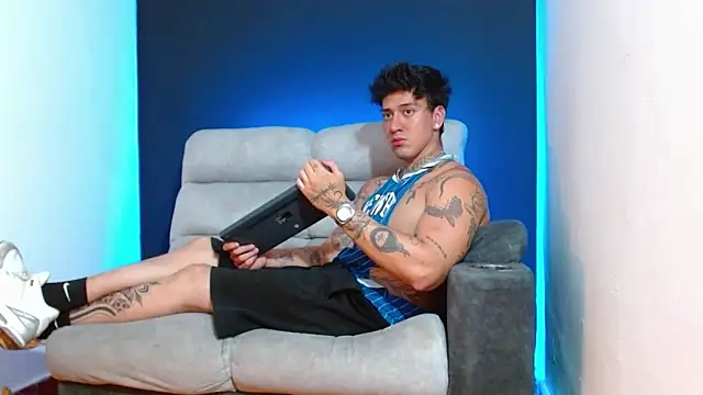 JUSTIN FULLER1 online show from 12.23.25