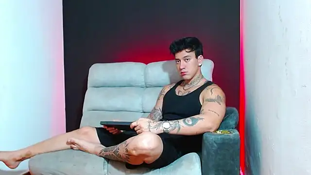 JUSTIN FULLER1 online show from 02.06.26