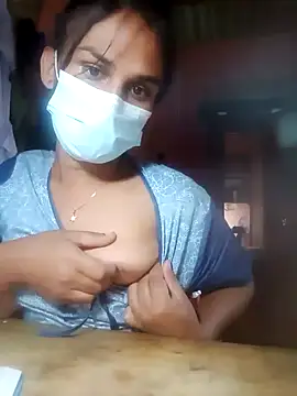 Snapshot of anusexygirl1 chatting on 12.19.24 anusexygirl1 online show from 12.19.24