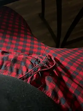 Snapshot of showoff79vers chatting on 01.11.25 showoff79vers online show from 01.11.25