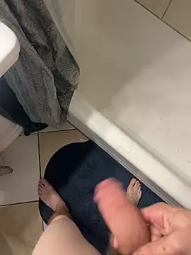 Snapshot of daddyjake101 chatting on 09.24.25 daddyjake101 online show from 09.24.25