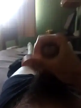 Snapshot of maxim1879 chatting on 11.24.25 maxim1879 online show from 11.24.25