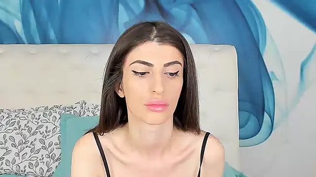 SkinnyDolly online show from 10.26.25