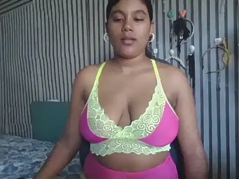 Lilmisskay18 online show from 02.25.26