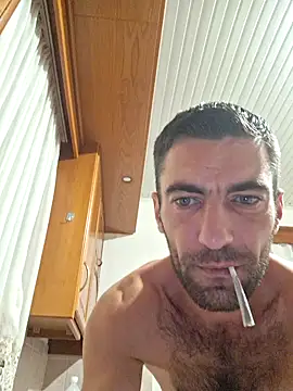 Snapshot of Greecefuck chatting on 09.10.25 Greecefuck online show from 09.10.25