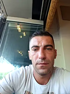 Snapshot of Greecefuck chatting on 09.13.25 Greecefuck online show from 09.13.25