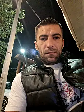 Snapshot of Greecefuck chatting on 10.05.25 Greecefuck online show from 10.05.25