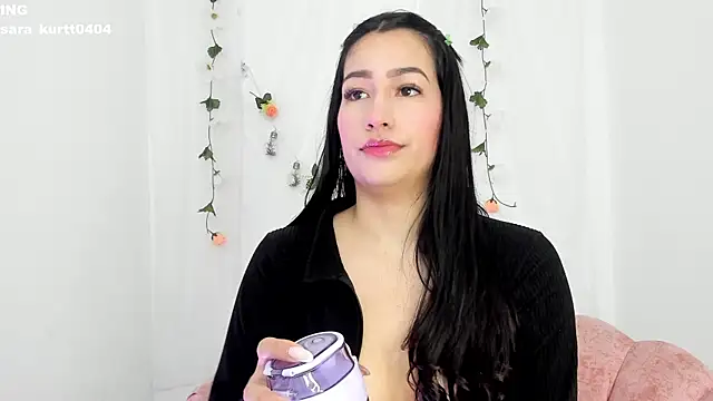 Snapshot of Sara_Kurt chatting on 03.17.25 Sara Kurt online show from 03.17.25