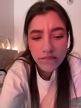 ARITOO  online show from 10.17.25