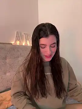 ARITOO  online show from 10.18.25