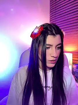 ARITOO  online show from 12.17.25