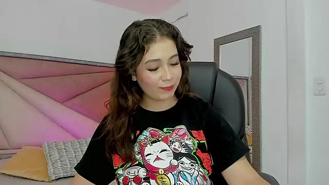 KarenPautt online show from 02.22.25