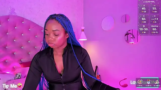 Snapshot of johannaMiller1 chatting on 01.24.25 johannaMiller1 online show from 01.24.25