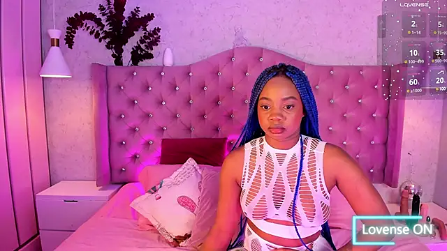 Snapshot of johannaMiller1 chatting on 01.30.25 johannaMiller1 online show from 01.30.25