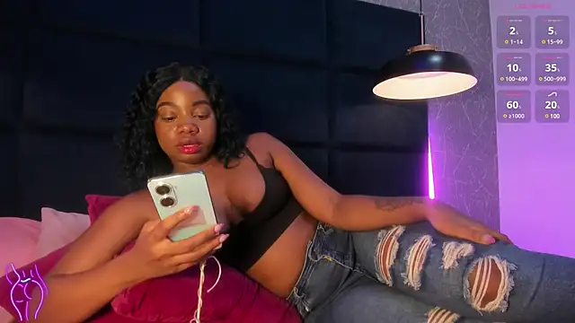 Snapshot of johannaMiller1 chatting on 02.26.25 johannaMiller1 online show from 02.26.25