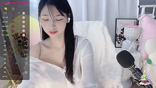 Snapshot of -Jolene-688- chatting on 03.11.25 -Jolene-688- online show from 03.11.25