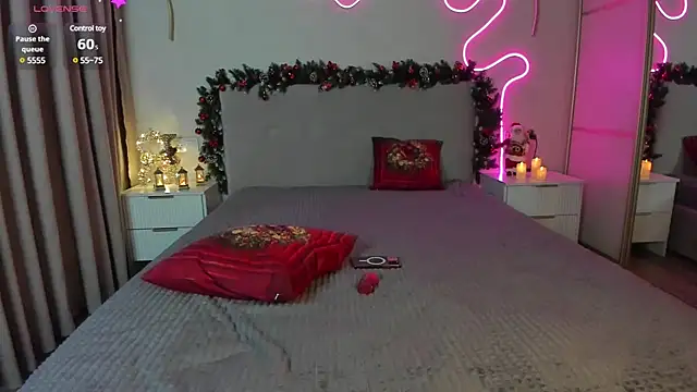 flora off online show from 12.18.24