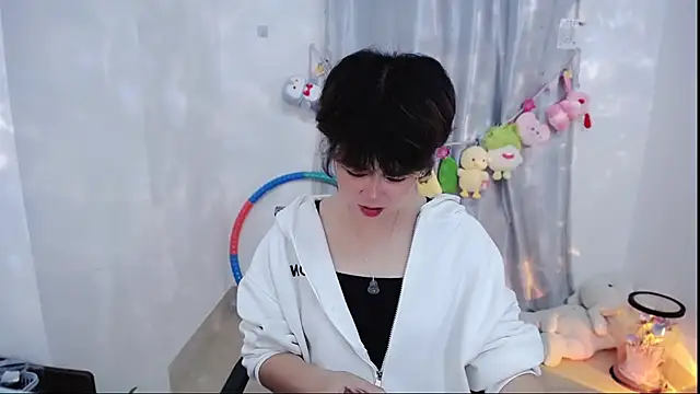 Fan ting online show from 11.04.25