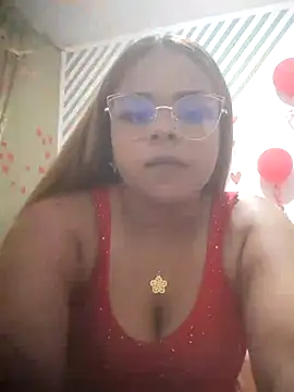 Evabigass online show from 02.16.25