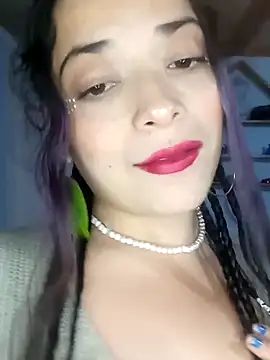 Snapshot of Elvishcassie_ chatting on 02.12.25 Elvishcassie online show from 02.12.25