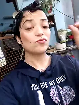 Snapshot of Elvishcassie_ chatting on 02.18.25 Elvishcassie online show from 02.18.25