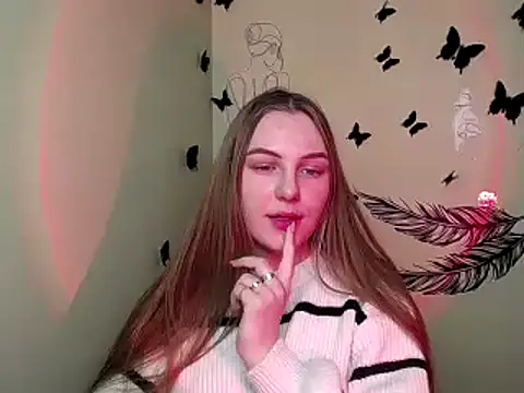 Snapshot of _AlMamiyy_ chatting on 12.14.24  AlMamiyy  online show from 12.14.24