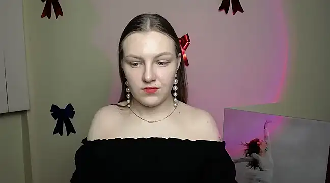 Snapshot of _AlMamiyy_ chatting on 02.10.25  AlMamiyy  online show from 02.10.25