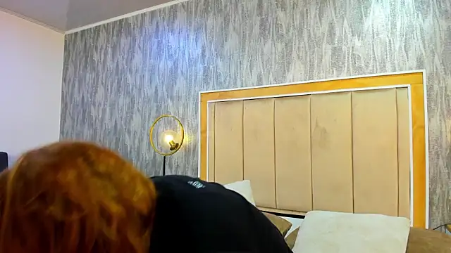 RoxieJackson online show from 11.24.25