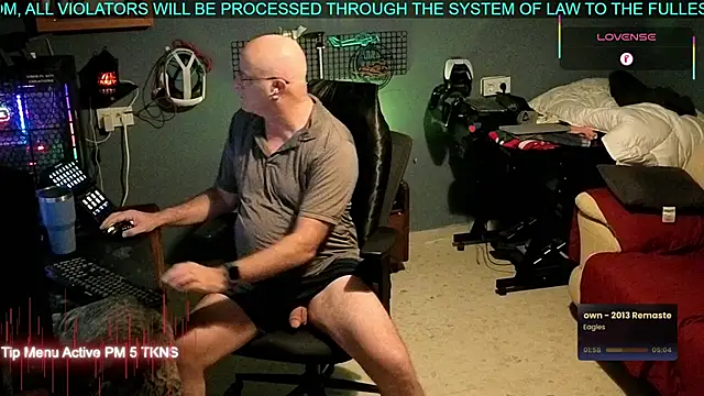 Pilot Dave 69 online show from 10.26.25