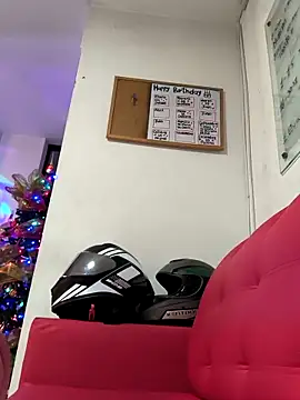 evafoxs online show from 12.14.25