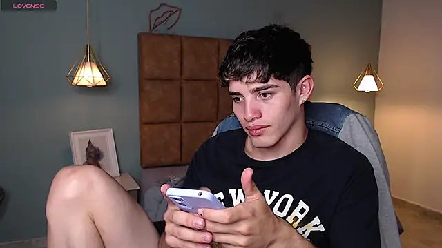 AlejooTwink online show from 01.23.25