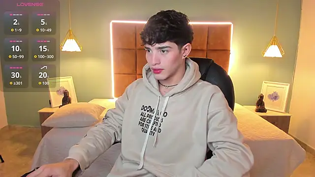 AlejooTwink online show from 12.02.25