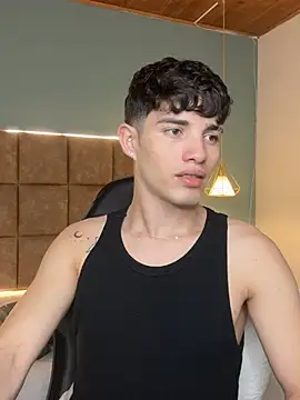 AlejooTwink online show from 03.21.26