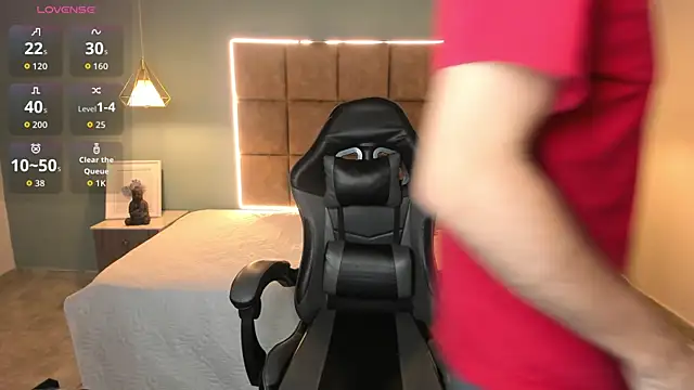 AlejooTwink online show from 04.16.26