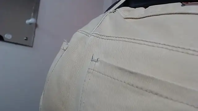 Layla 707 online show from 02.12.25