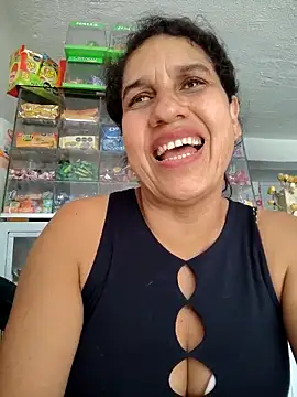 Snapshot of siri_duque chatting on 02.10.25 siri duque online show from 02.10.25