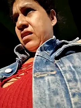 Snapshot of siri_duque chatting on 02.21.25 siri duque online show from 02.21.25