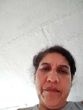 Snapshot of siri_duque chatting on 03.06.25 siri duque online show from 03.06.25
