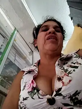 Snapshot of siri_duque chatting on 03.07.25 siri duque online show from 03.07.25