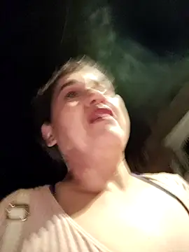 Snapshot of siri_duque chatting on 03.11.25 siri duque online show from 03.11.25