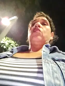 Snapshot of siri_duque chatting on 03.13.25 siri duque online show from 03.13.25