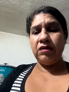Snapshot of siri_duque chatting on 10.09.25 siri duque online show from 10.09.25